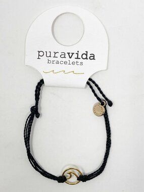 PURA VIDA | Black Bracelet with Gold Wave Charm